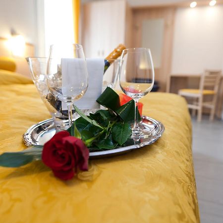 Motel Karibe Fratta Polesine Zewnętrze zdjęcie